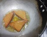 A picture of step 2 of Bread cheesy sandwich with bread khasta jalebi.