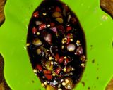 Foto langkah ke 4 dari resep Oncom Tepung & Sambal Kecap.