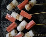 Foto langkah ke 1 dari resep Crab stick &chikuwa skewer.