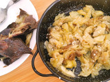 Revuelto de Berenjena asada con Sobrasada, Cebolla caramelizada y Patatas fritas