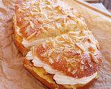 Foto del paso 12 de la receta: Coca de Sant Joan 2025 v3: De almendras y rellena de crema quemada y nata