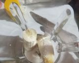 Foto langkah ke 2 dari resep Jus Pisang Yakult.