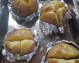 Jacket potato (Töltött Burgonya) recept fázis 2 fotója
