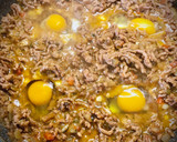 Foto del paso 6 de la receta: Huevos rancheros con papas arrugás
