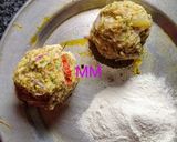 A picture of step 2 of Neem Flowers Vada.