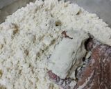 A picture of step 2 of Chole Papdi Chaat.