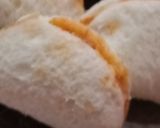 Foto langkah ke 2 dari resep Pizza Goreng Roti Tawar.