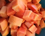Hình bước làm 1 của món Đu đủ tiềm táo đỏ ngân nhĩ