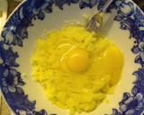 Foto del paso 1 de la receta: Torrejas de papa y queso pategras