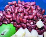 A picture of step 4 of Spicy red bean chaat.