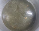A picture of step 2 of Chia seeds mint lemon drink.