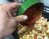 Foto del paso 4 de la receta: Fricandó de filete de cerdo con timbal de patata hervida
