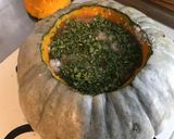 Une image de l'étape 6 de Purée de courge bernettine à la brousse corse,oignon de roscoff et persil.
