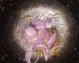 A picture of step 1 of Soya bean biryani.