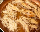 Foto langkah ke 3 dari resep Enoki Goreng.