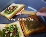 عکس مرحله 6 از دستور کوکو سبزی با نان تست