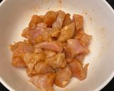 A picture of step 1 of Chicken in Thai Garlic Brown Sauce (Garlic Lovers Delight).