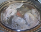 Foto langkah ke 1 dari resep Ayam Rebus (Pek Cam Ke).