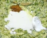 A picture of step 3 of Methi matar malai.