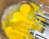 Foto langkah ke 2 dari resep Sponge cake untuk ultah irit telur (bisa kukus dan oven).