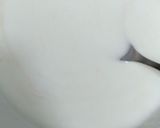 A picture of step 3 of Mash ke Dahi baray.
