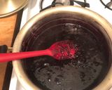 A picture of step 3 of Chia Seed Blueberry Jam.