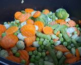 Foto del paso 4 de la receta: Menestra de verduras con pollo