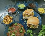 દાબેલી (Dabeli Recipe In Gujarati) રેસીપી સ્ટેપ7ફોટો