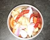 A picture of step 4 of Fish Curry.