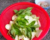 Hình bước làm 1 của món Canh Mướp Nấu Tôm Cải Trời