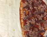 Foto del paso 2 de la receta Calzone relleno de atún, anchoas y mozzarella