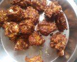 पत्ता गोभी के पकौड़े(Patta gobhi ke pakoda recipe in Hindi) रेसिपी चरण 3 फोटो