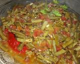 صورة لخطوة 8 من وصفة فاصوليا عريضة (عيشة خانوم) 🌿🍅🌶