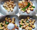 A picture of step 2 of Mboga Ya Viazi Vitamu, Matoke Na Muhogo.. (Sweet Potato,Raw Banana And Cassava Curry).