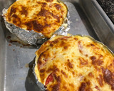 Foto del paso 7 de la receta: Pollo especial con base de papas