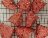 Foto langkah ke 28 dari resep Angkak Wijen Chili Flakes Cheese Sourdough Bread (Open Bake Method).