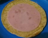 Foto del paso 5 de la receta: Sincronizadas especiales de doble queso 🧀🌮🧀