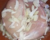 Foto del paso 1 de la receta: Tajín marroquí con pollo 🍗🥕🥔