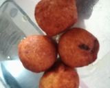 A picture of step 6 of Masala Bread Balls.