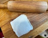 A picture of step 3 of Egg Salad Bread Roll.