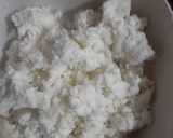 A picture of step 2 of Paneer kheer.