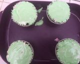 Foto langkah ke 4 dari resep Bolu kukus semangka.