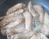 A picture of step 2 of Duck Breast Strips Glazed with Orange and Honey.