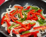 Foto del paso 3 de la receta: Tomatada de champiñones y pimientos