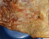 Foto langkah ke 1 dari resep Sambal ikan asin jambal (Ratu).