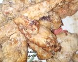 A picture of step 4 of Korean sticky chicken wings❤.