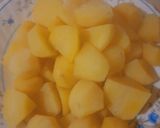 A picture of step 1 of Delicious Hearty Mushroom & Potato Stew.