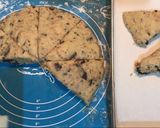 Foto langkah ke 7 dari resep Choco Berry Scones.