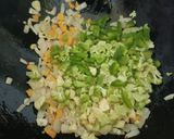 માઇનસ્ટ્રોન સૂપ (Minestrone Soup Recipe In Gujarati) રેસીપી સ્ટેપ2ફોટો