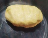 A picture of step 2 of Mat Samosa.